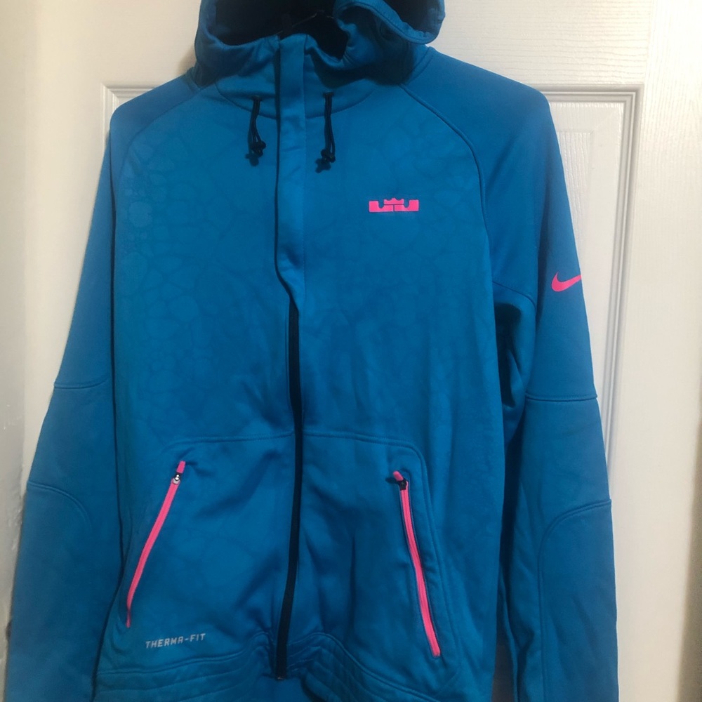 Nike Women’s hoodie/ jacket